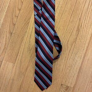 Jos A Bank Traveler Stain Resistant Tie. New wit Tags.